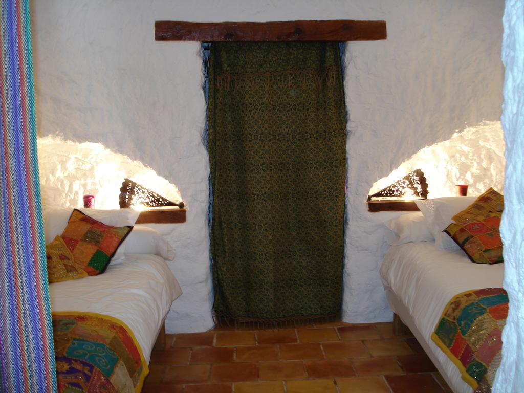 Cueva de La Alegría Vila Huéscar Quarto foto